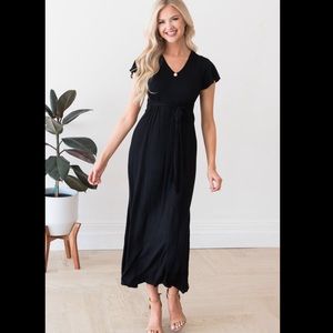 NeeSee’s Monica Black Maxi Dress (size large)